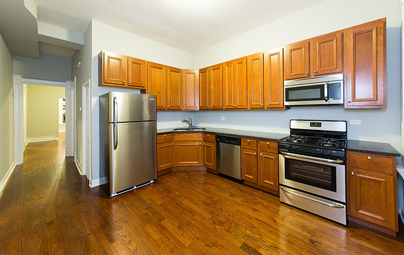 1471Erie_Apt1-6229